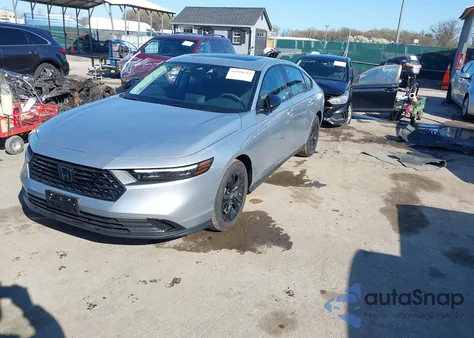 2025 Honda Accord Se from USA, damaged, VIN 1HGCY1F45SA008177